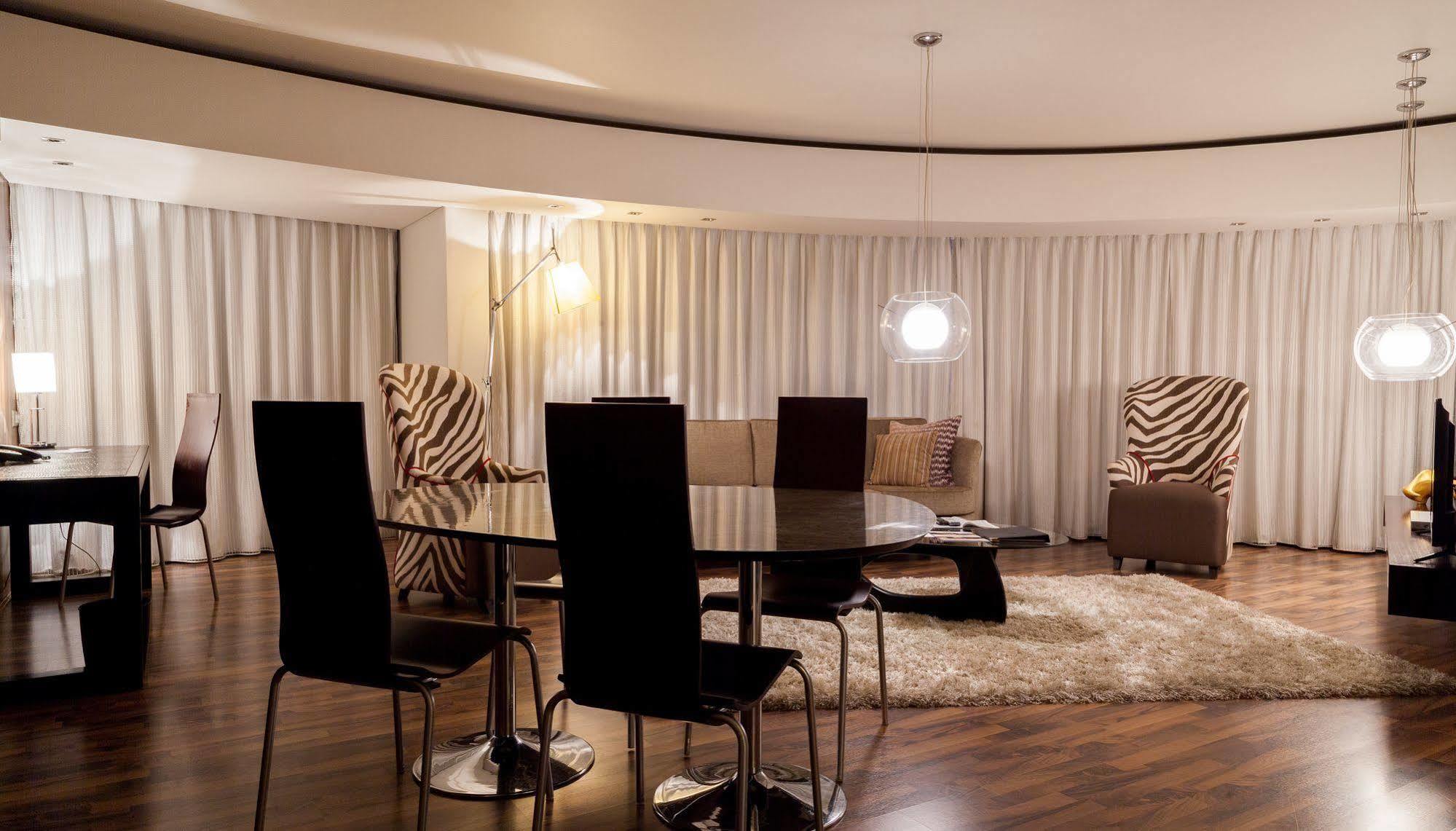 Colosseum Hotel
